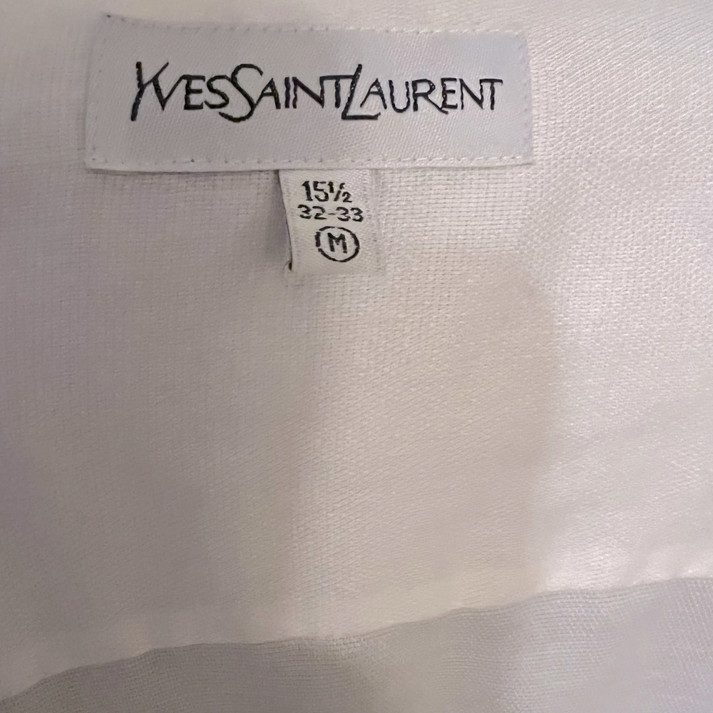 YvesSaintLaurent off white long sleeve shirt size 15 1/2 32-33 M